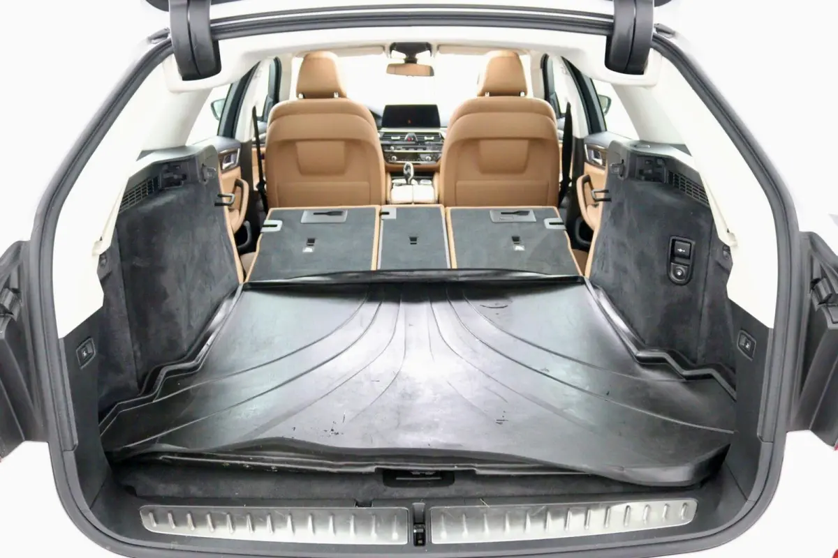 540i xDrive High Executive wit