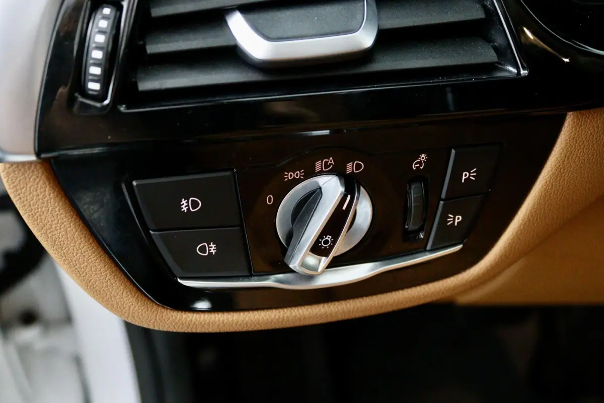 540i xDrive High Executive wit