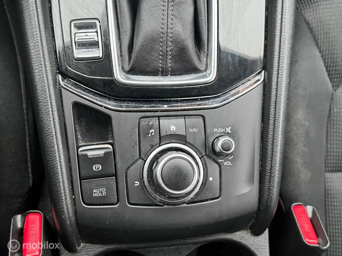 2.0 SkyActiv-G 160 GT-M 4WD Trekhaak Navi PDC Airco
