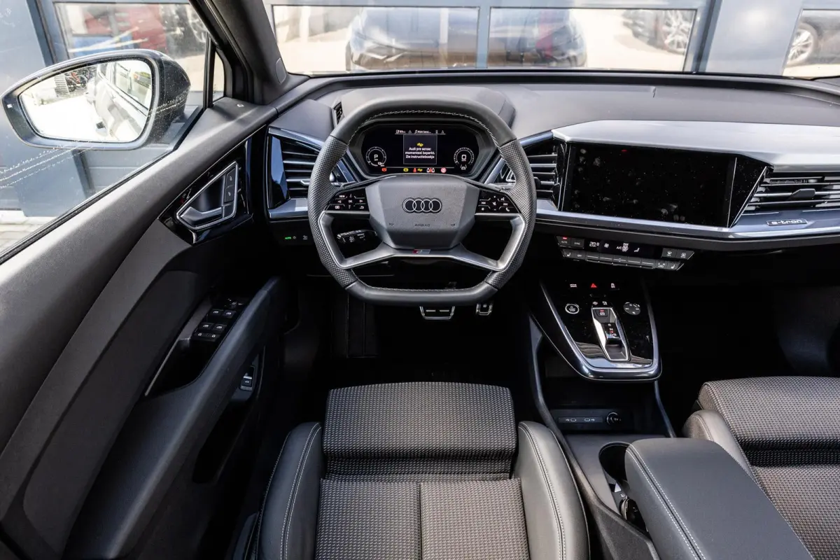 45 quattro 286pk S Edition Competition 82 kWh | Comfort Pakket