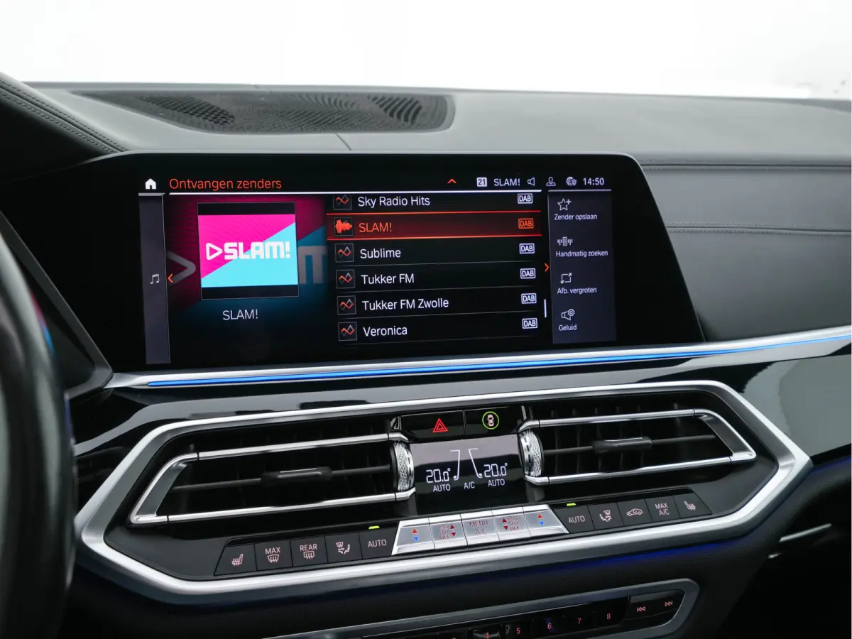 M50d M-Sport-Styling High Executive Aut. *PANO | HEAD-UP | LASER-LED | LEATHER | SOFT-CLOSE | ADAPTIVE-CRUISE | HARMAN/KARDON | BLIND-SPOT | MEMORY-PACK | TOP-VIEW | DIGI-COCKPIT | NAVI-FULL
