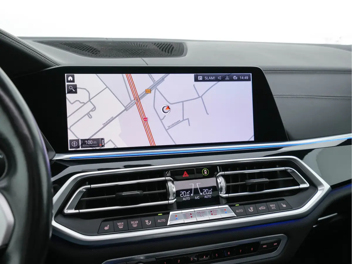 M50d M-Sport-Styling High Executive Aut. *PANO | HEAD-UP | LASER-LED | LEATHER | SOFT-CLOSE | ADAPTIVE-CRUISE | HARMAN/KARDON | BLIND-SPOT | MEMORY-PACK | TOP-VIEW | DIGI-COCKPIT | NAVI-FULL