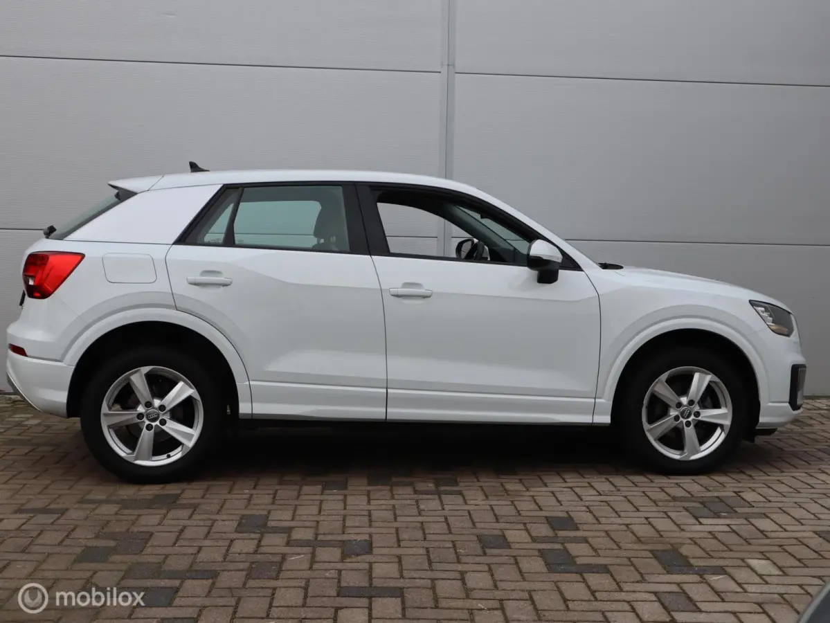 30 TFSI Sport Airco Cruise Navi PDC Parelmoer