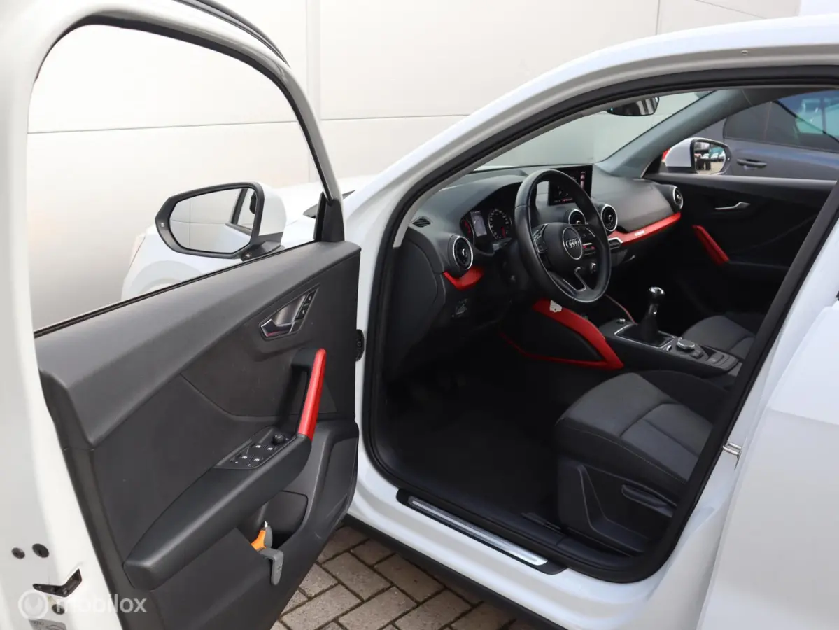 30 TFSI Sport Airco Cruise Navi PDC Parelmoer