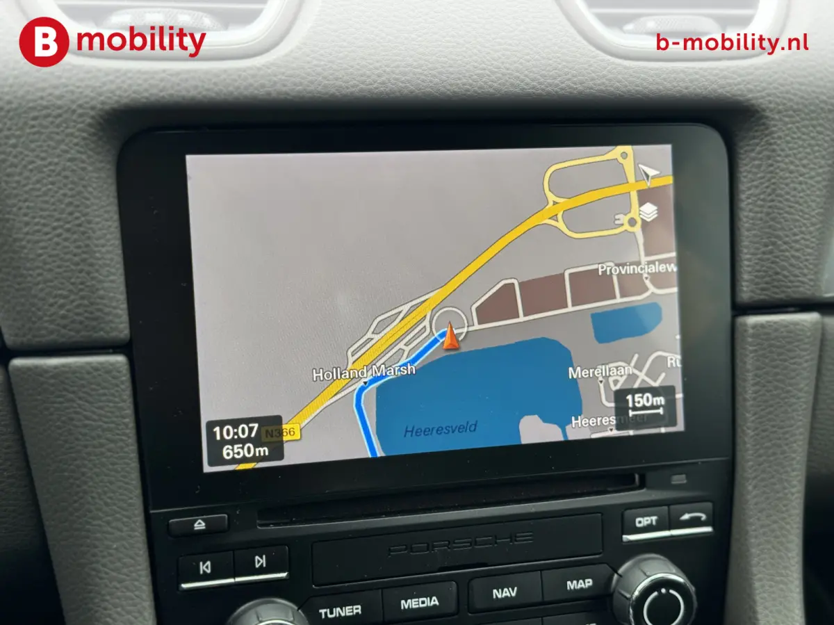 300 PK NL Dealerauto PDK PASM BOSE Stoel/Stuurwielverwarming | Apple CarPlay | Achteruitrijcamera |  Adaptive Cruise Control DAB Audio