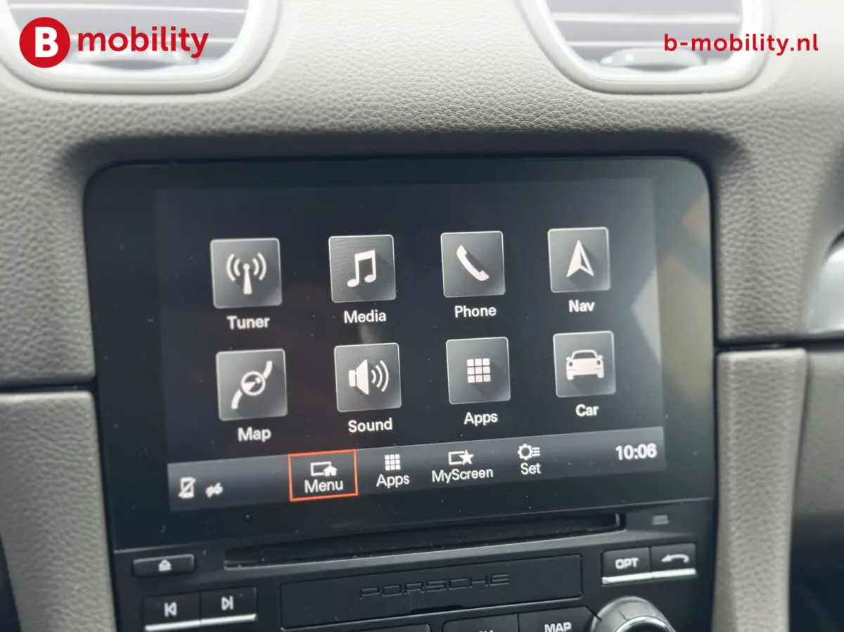 300 PK NL Dealerauto PDK PASM BOSE Stoel/Stuurwielverwarming | Apple CarPlay | Achteruitrijcamera |  Adaptive Cruise Control DAB Audio