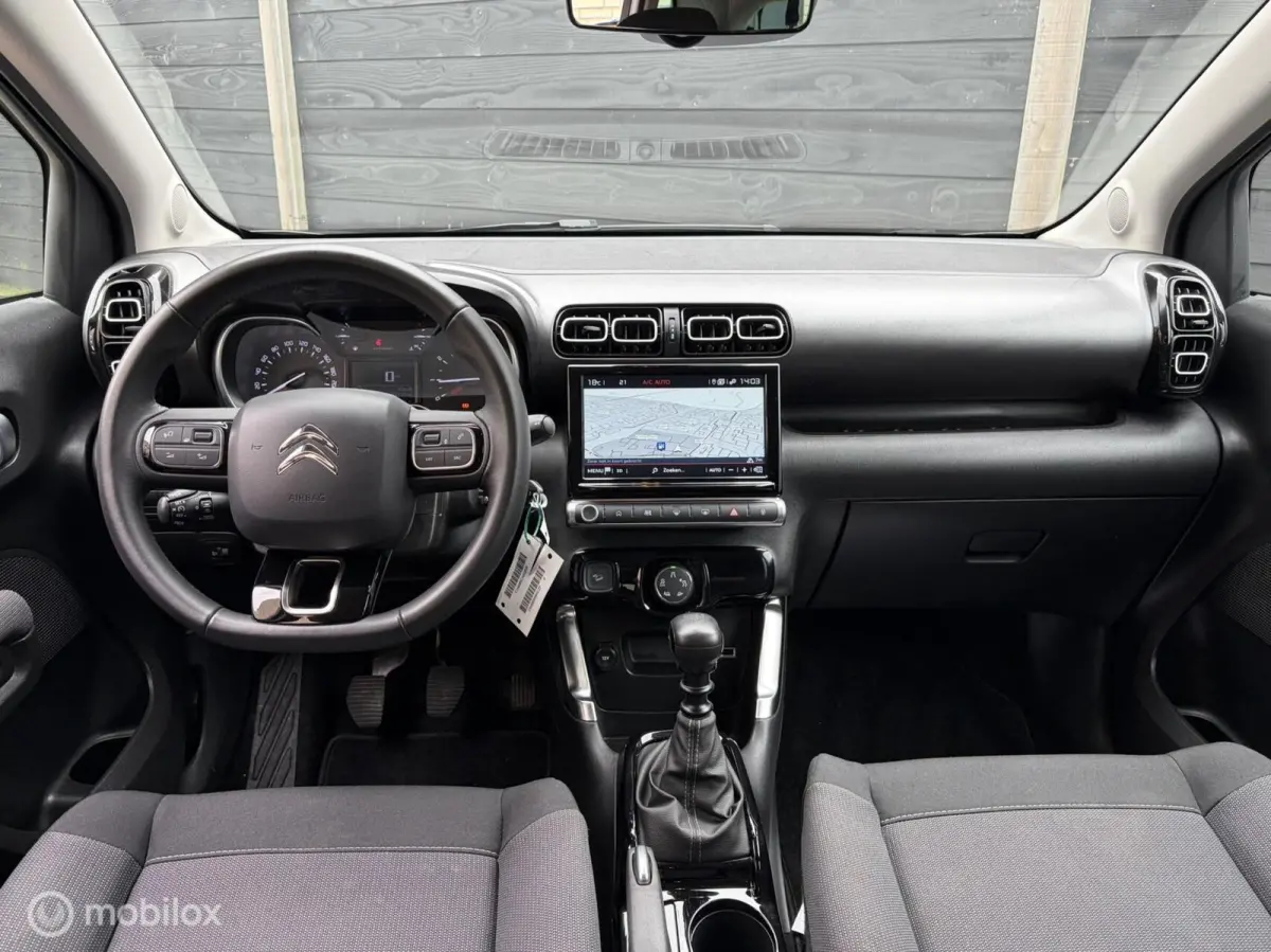 1.2 PureTech Plus FM NAV / 16" / Privacy glass / Carplay / 21.104 KM!!!