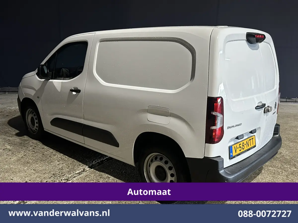 1.2 PureTech 131pk Automaat **Benzine** L1H1 inrichting Euro6 Airco | Navigatie | Camera Apple Carplay, Cruisecontrol, Android Auto, Parkeersensoren