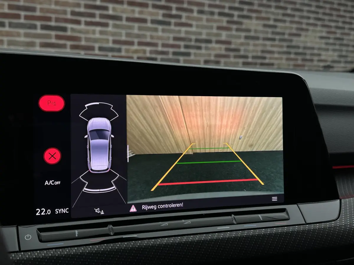 1.5 eTSI R-Line Dodehoek herkenning | Camera | Virtual display | Keyless entry