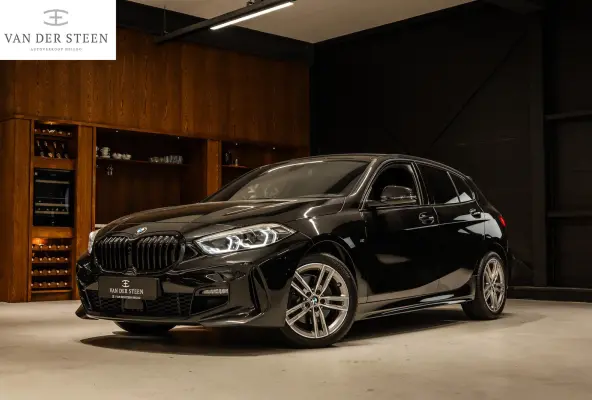 118i M Sport | Stuurwielverwarming
