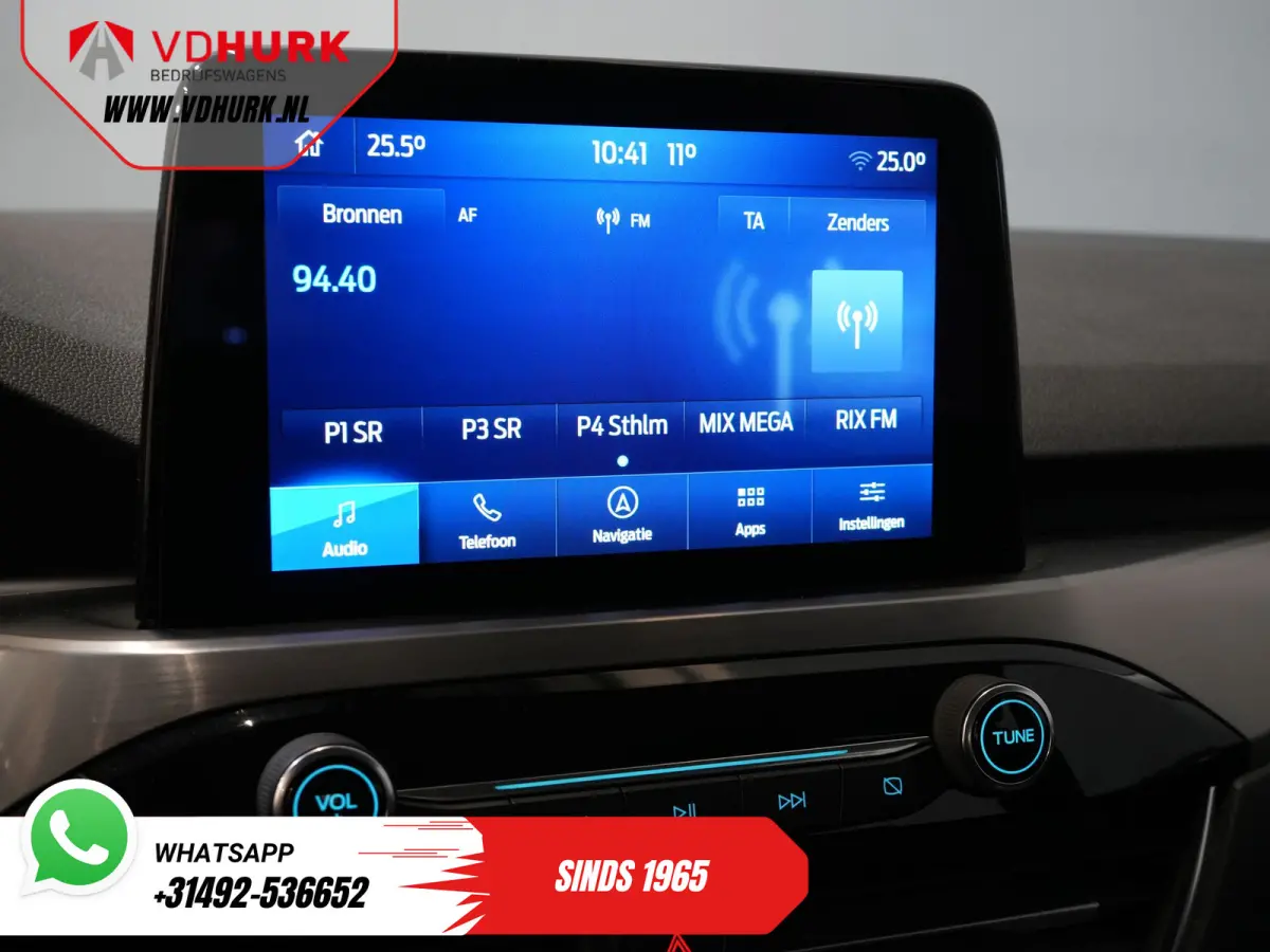 2.5 PHEV 225 pk Titanium Stoelverw./ Stuurverw./ Navi/ Carplay/ Camera/ PDC/ Climate