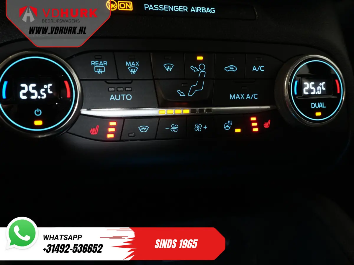 2.5 PHEV 225 pk Titanium Stoelverw./ Stuurverw./ Navi/ Carplay/ Camera/ PDC/ Climate