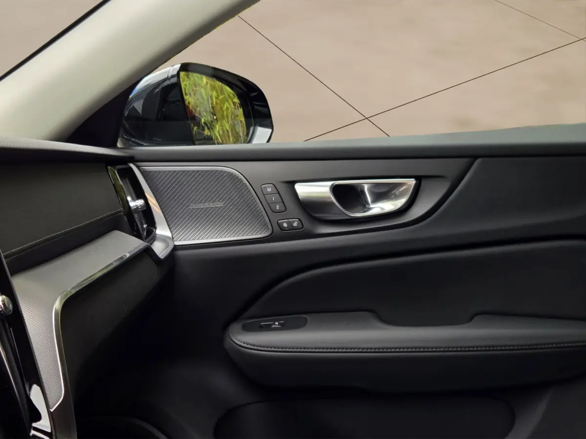 2.0 T8 Plug-in hybrid AWD Ultra Dark Polestar Engineered Optimisation | Harman/Kardon | 360 Cam | Pano | HUD | Pilot Assist