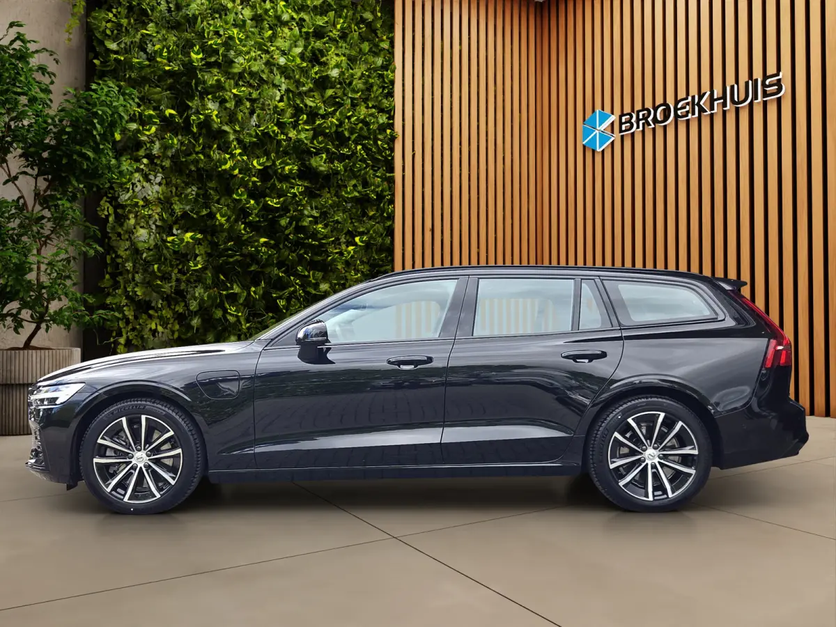 2.0 T8 Plug-in hybrid AWD Ultra Dark Polestar Engineered Optimisation | Harman/Kardon | 360 Cam | Pano | HUD | Pilot Assist