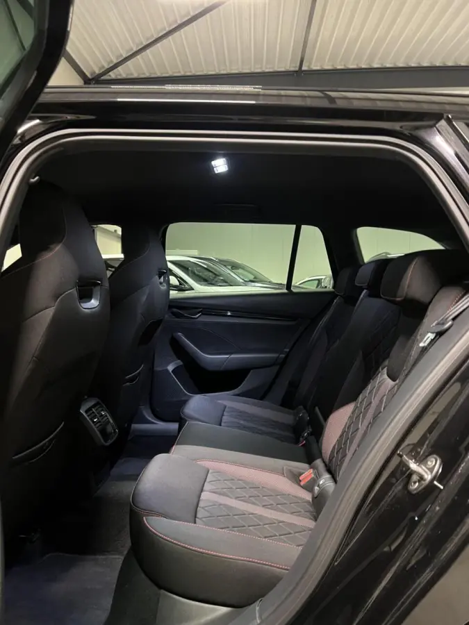 1.4 TSI RS 245PK SOH 88% iV PHEV Virtual