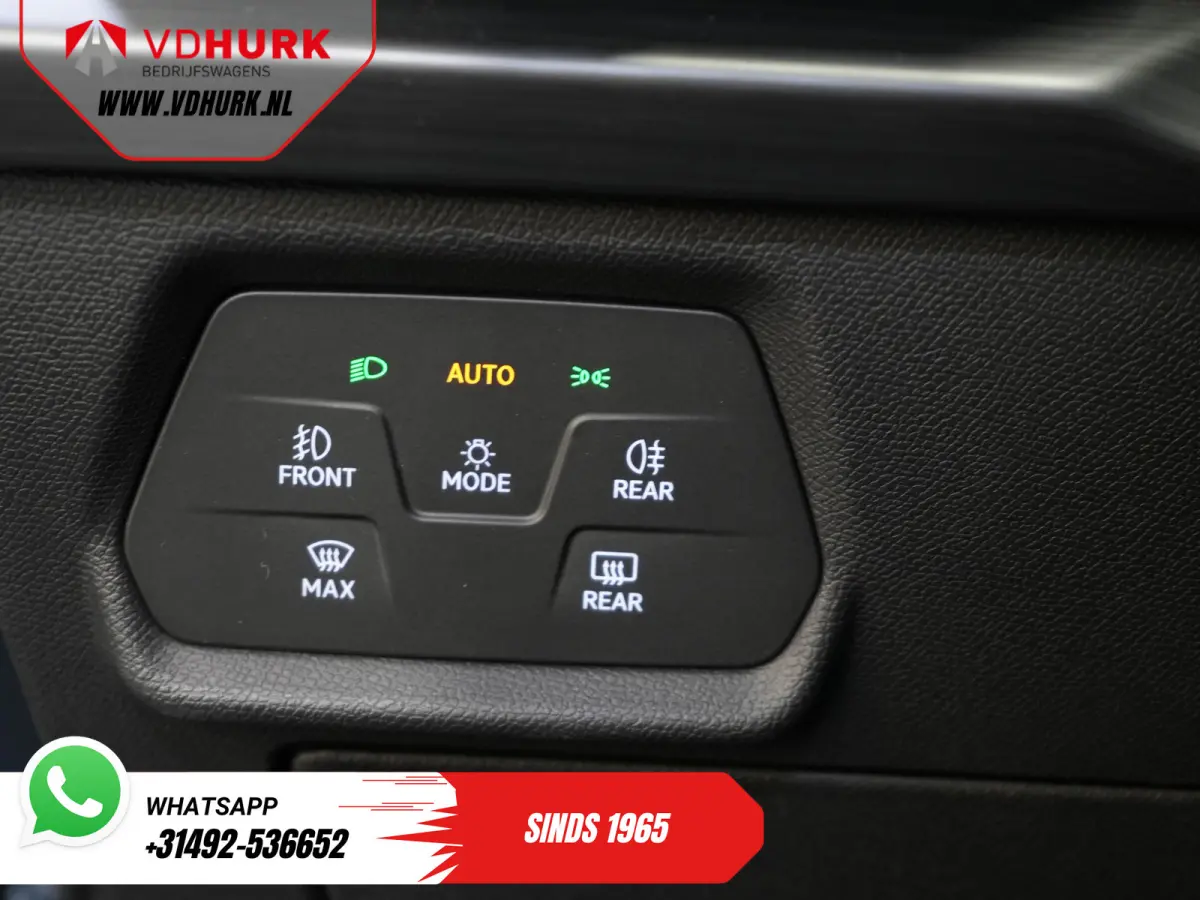1.4 e-Hybrid 245 pk Copper Edition Pano/ Elek.Trekhaak/ Elek.Klep/ Memory/ Matrix/ Adapt. Cruise/ Carplay/ Camera/ Stoelverw./ Stuurverw./ 19" LMV