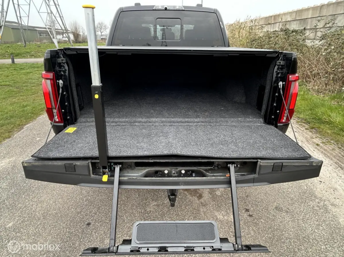USA 37 Performance package