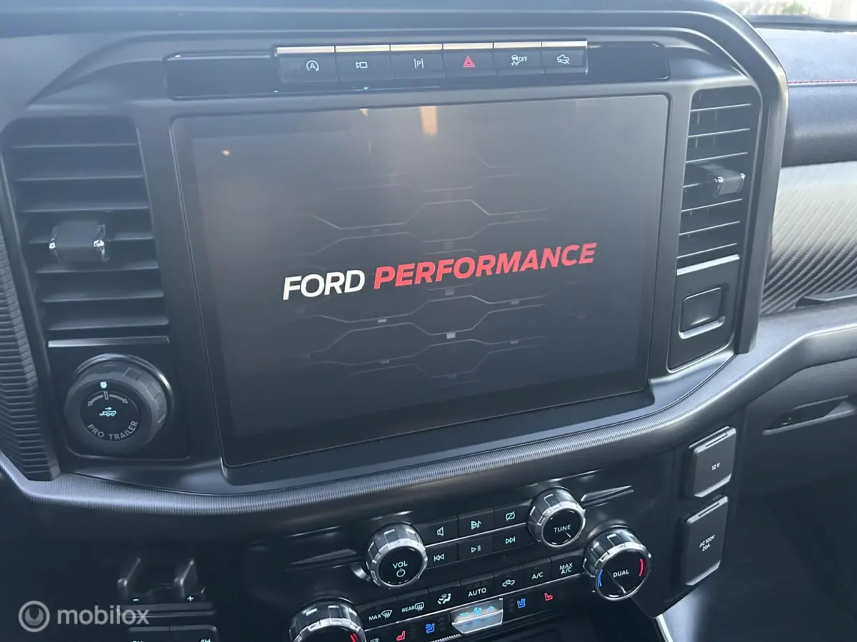 USA 37 Performance package