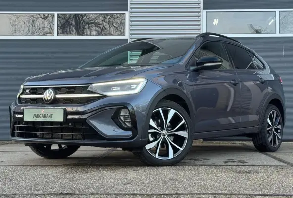 1.0 TSI R-Line |Camera |Virtual display |IQ Light |Keyless |Stoelverw. |ACC