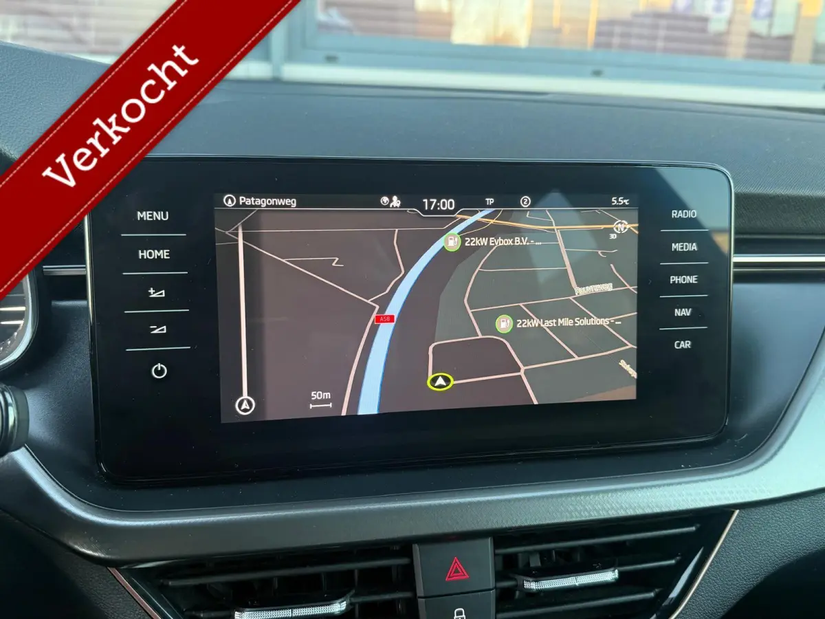 1.0 TSI Sport Busines/Digital dashboard/Navi/Camera/Automaat