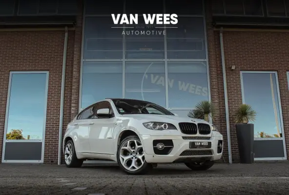 xDrive35i E71 High Executive | 306 pk | 20 inch | Dakraam | Stoelverwarming | Comfortstoelen | Memory | Xenon | Hifi audio | PDC | Navi | Cruise control | Schakelpaddles
