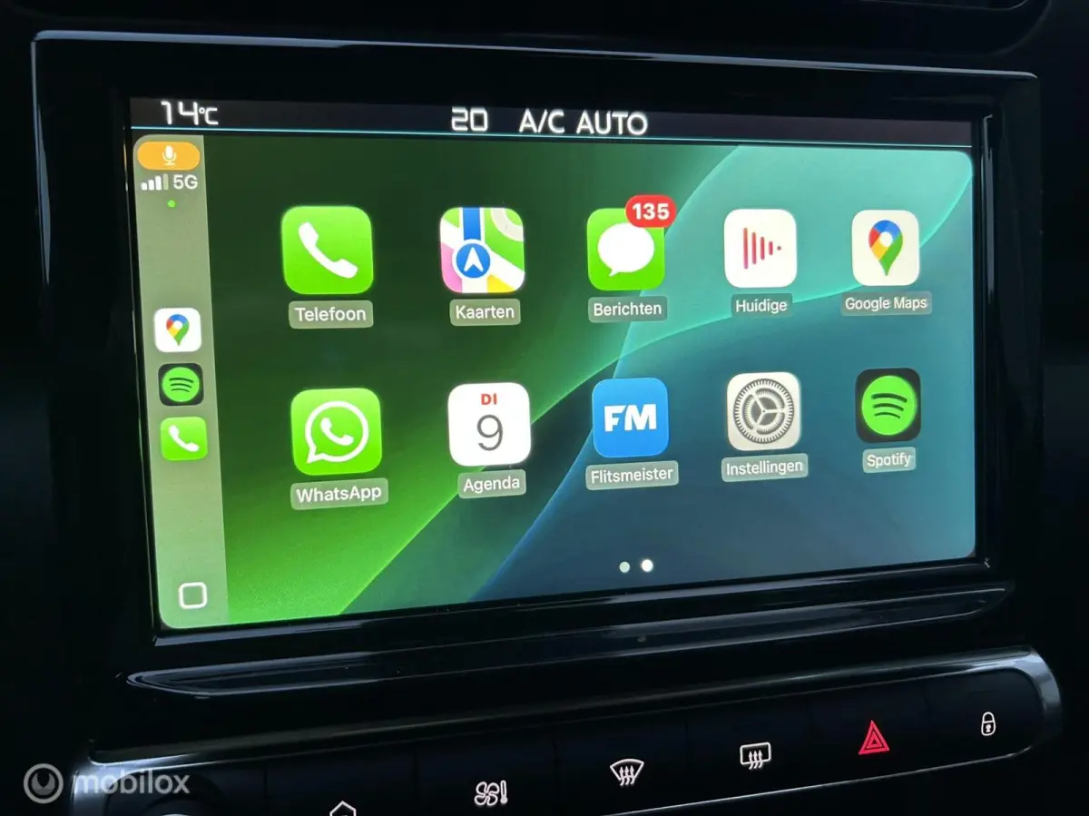 1.2 PureTech Plus 110 PK / FM NAV / 16" / Privacy glass / Carplay