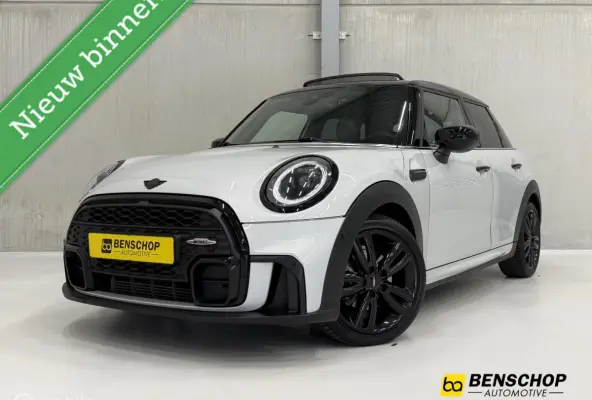 Mini 1.5 JCW Panodak Leer Navi Carplay Camera 5 Deurs