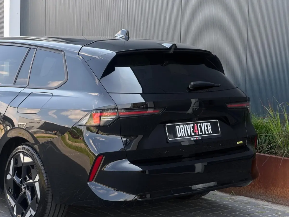 1.6 Turbo PHEV GSe FULL NAVI LEDER LED CLIMATE 360 CAMERA