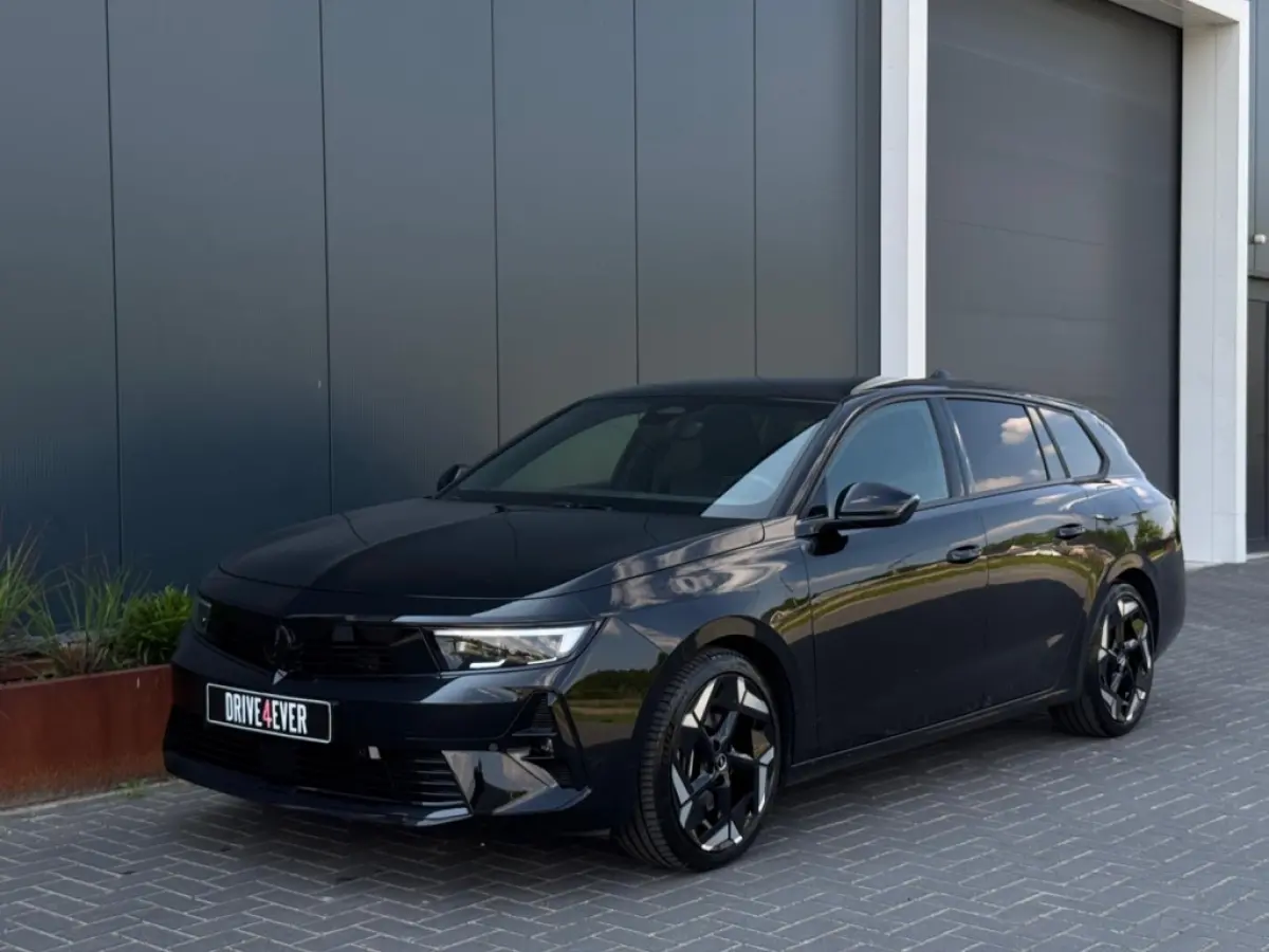 1.6 Turbo PHEV GSe FULL NAVI LEDER LED CLIMATE 360 CAMERA