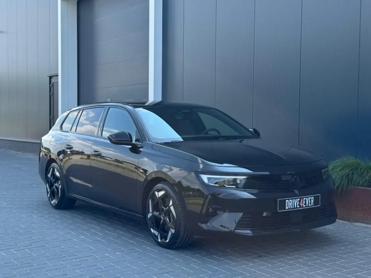 1.6 Turbo PHEV GSe FULL NAVI LEDER LED CLIMATE 360 CAMERA