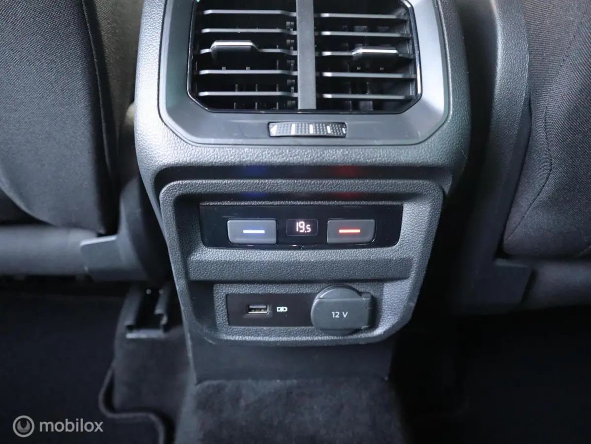 1.5 TSI Highline R line ACC Automaat CarPlay