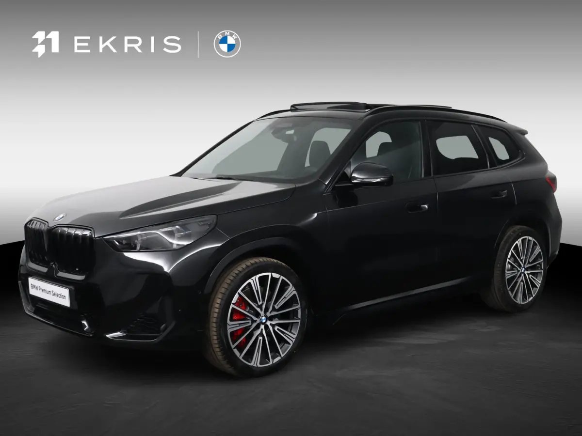 xDrive23i | M Sportpakket Pro | Innovation Pack | Comfort Pack | Travel Pack