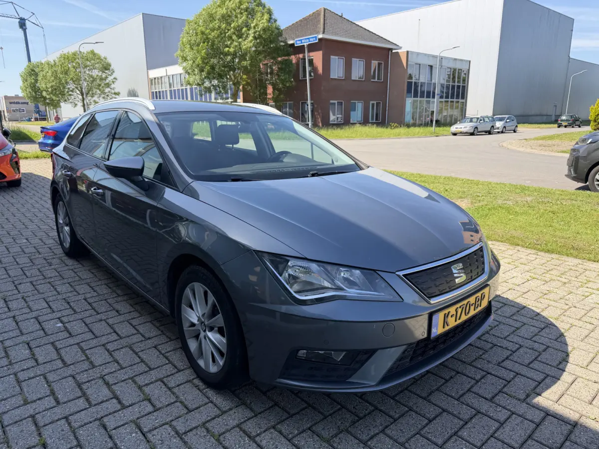 1.0 EcoTSI Style Business Intense AUTOMAAT
