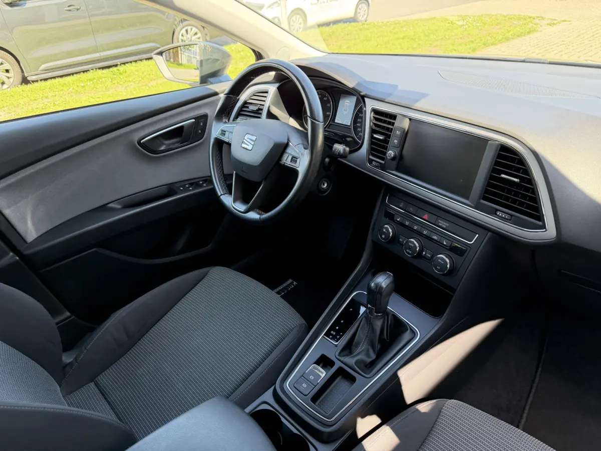 1.0 EcoTSI Style Business Intense AUTOMAAT