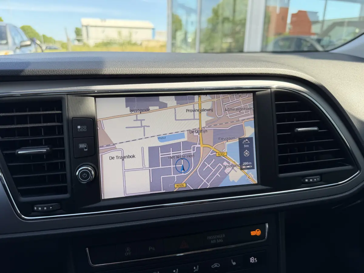 1.0 EcoTSI Style Business Intense AUTOMAAT
