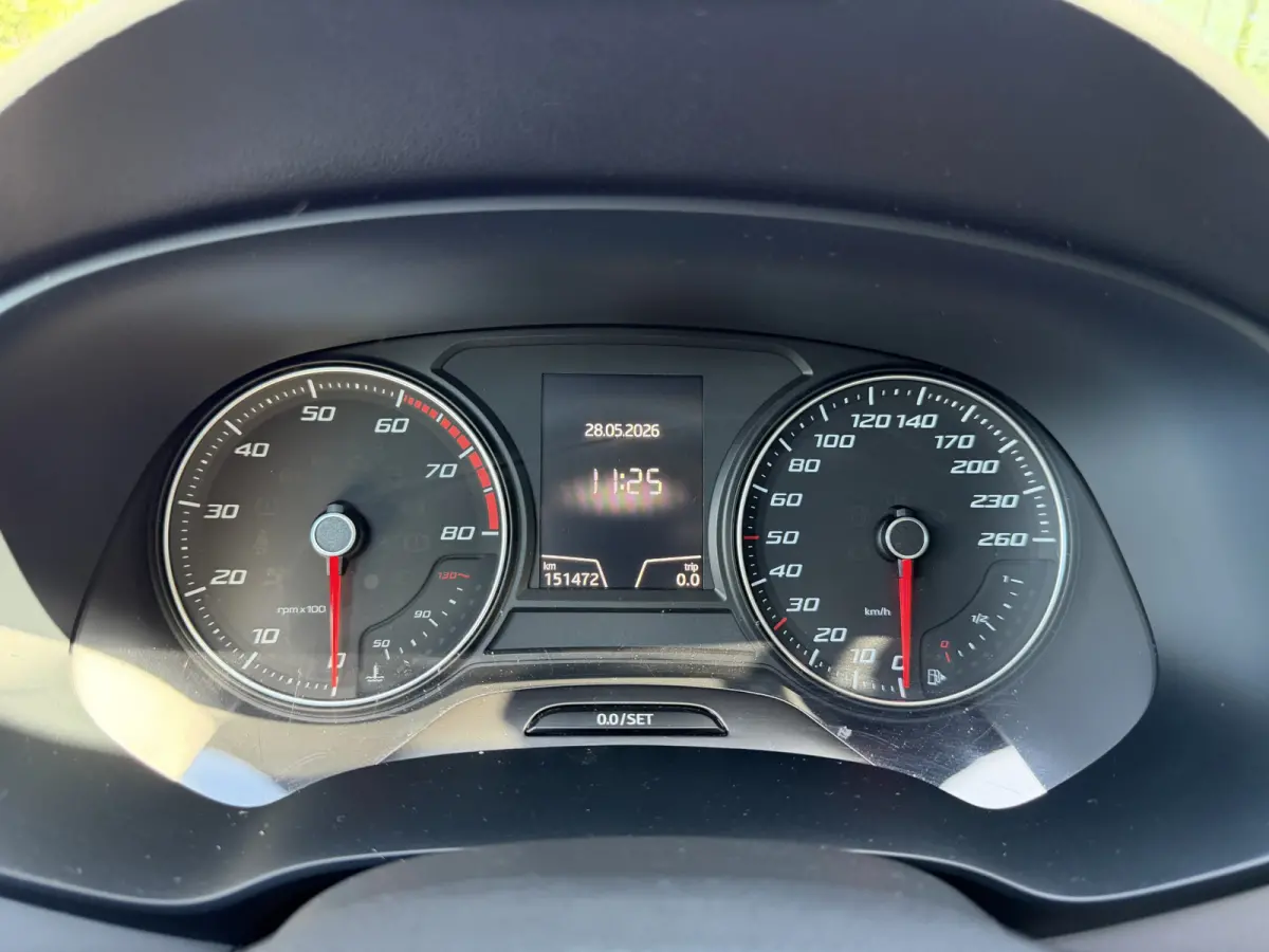 1.0 EcoTSI Style Business Intense AUTOMAAT