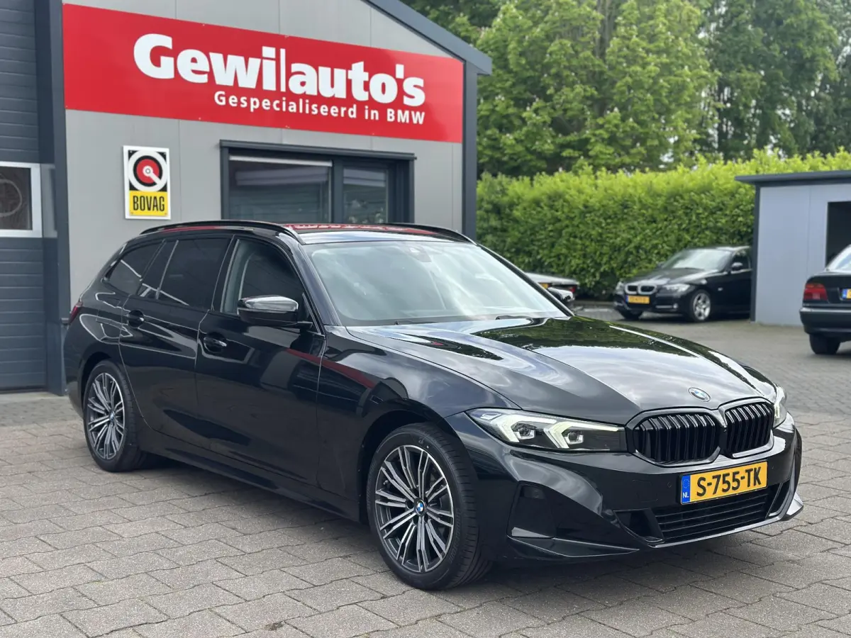2.0 318i Org NL Widescreen-Leder-NW MODEL