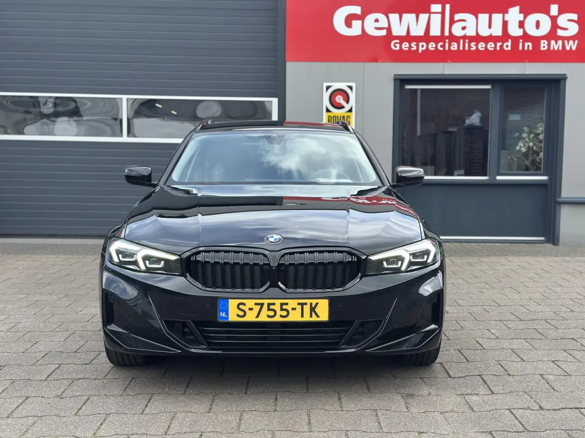 2.0 318i Org NL Widescreen-Leder-NW MODEL