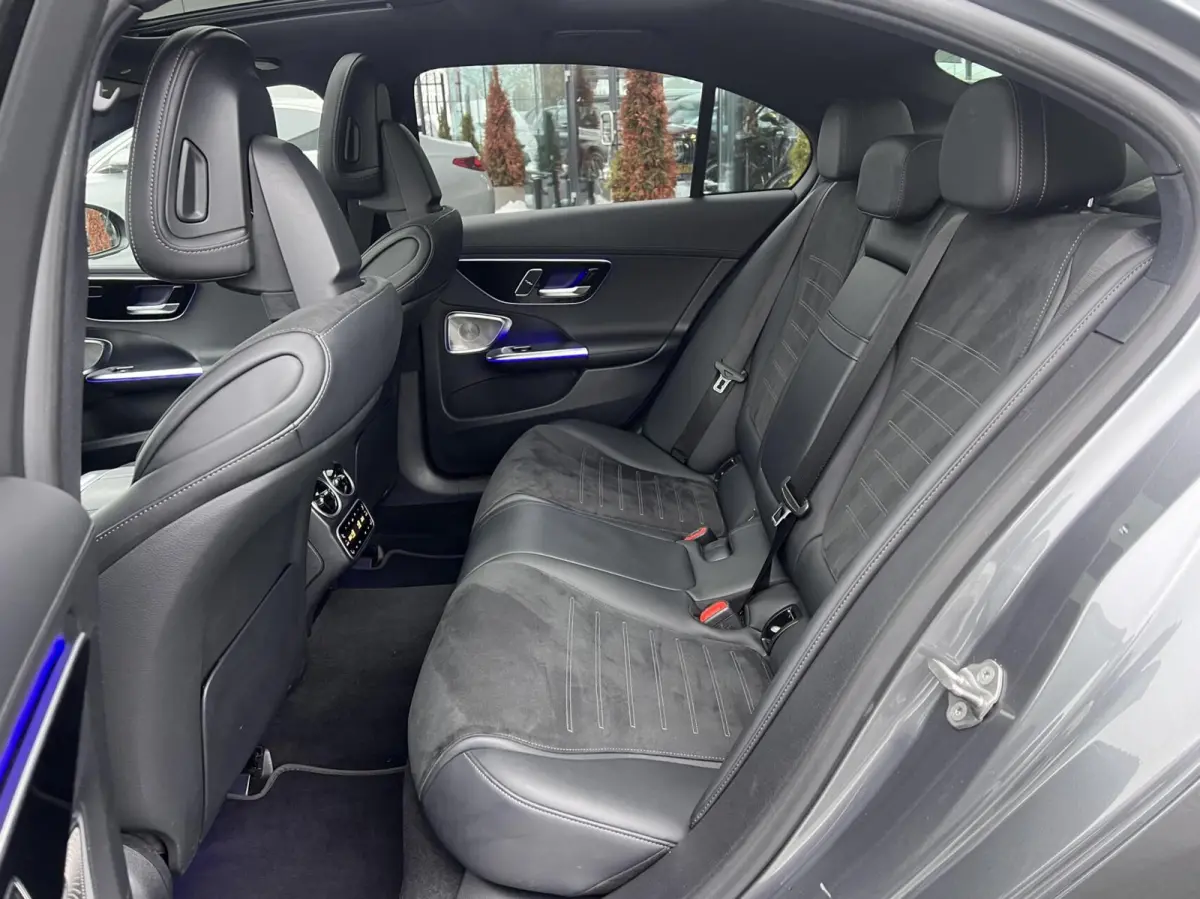 300 AMG Line Pano 360Cam Burmester 19"LMV