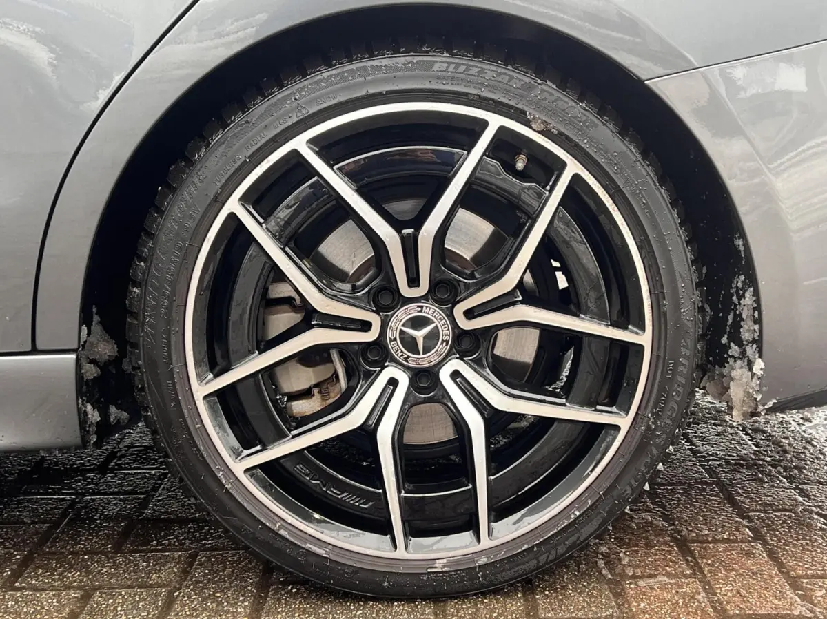300 AMG Line Pano 360Cam Burmester 19"LMV