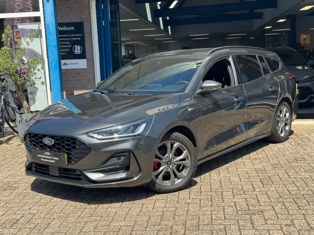 1.0 EcoBoost Hybrid ST Line 2022 NAVI BTW!