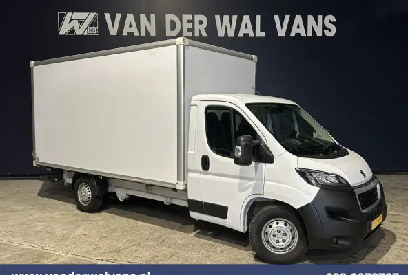 2.2 BlueHDi 165pk Bakwagen 434cm Lang Laadklep Euro6 Airco | Camera | Cruisecontrol Bijrijdersbank, 910kg laadvermogen