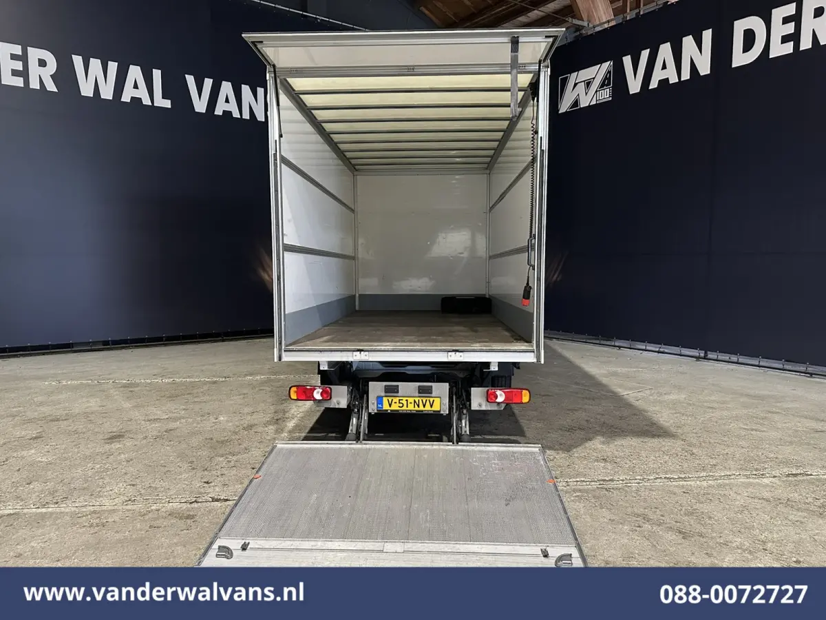 2.2 BlueHDi 165pk Bakwagen 434cm Lang Laadklep Euro6 Airco | Camera | Cruisecontrol Bijrijdersbank, 910kg laadvermogen