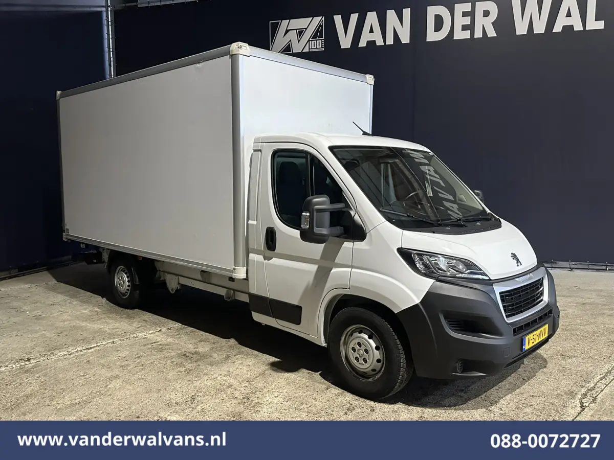 2.2 BlueHDi 165pk Bakwagen 434cm Lang Laadklep Euro6 Airco | Camera | Cruisecontrol Bijrijdersbank, 910kg laadvermogen