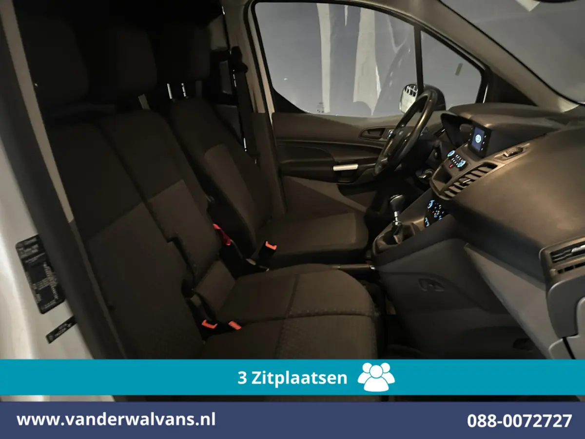 1.5 EcoBlue 100pk L2H1 Euro6 Airco | 3-Zits | Cruisecontrol | Stoelverwarming | Verwarmde voorruit Parkeersensoren, Bijrijdersbank