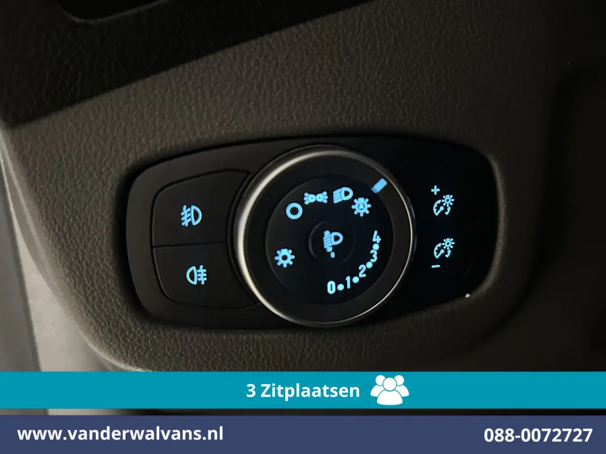 1.5 EcoBlue 100pk L2H1 Euro6 Airco | 3-Zits | Cruisecontrol | Stoelverwarming | Verwarmde voorruit Parkeersensoren, Bijrijdersbank