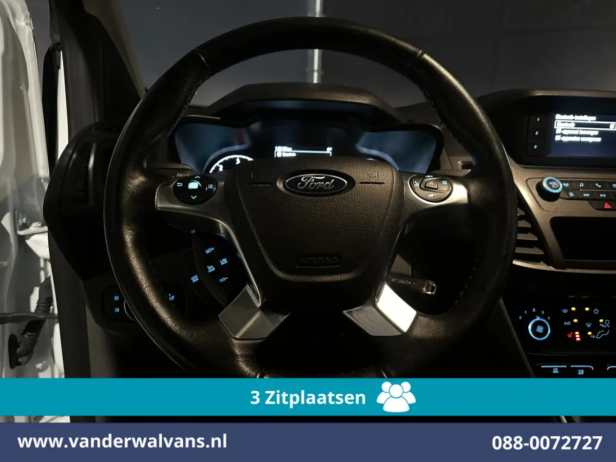 1.5 EcoBlue 100pk L2H1 Euro6 Airco | 3-Zits | Cruisecontrol | Stoelverwarming | Verwarmde voorruit Parkeersensoren, Bijrijdersbank