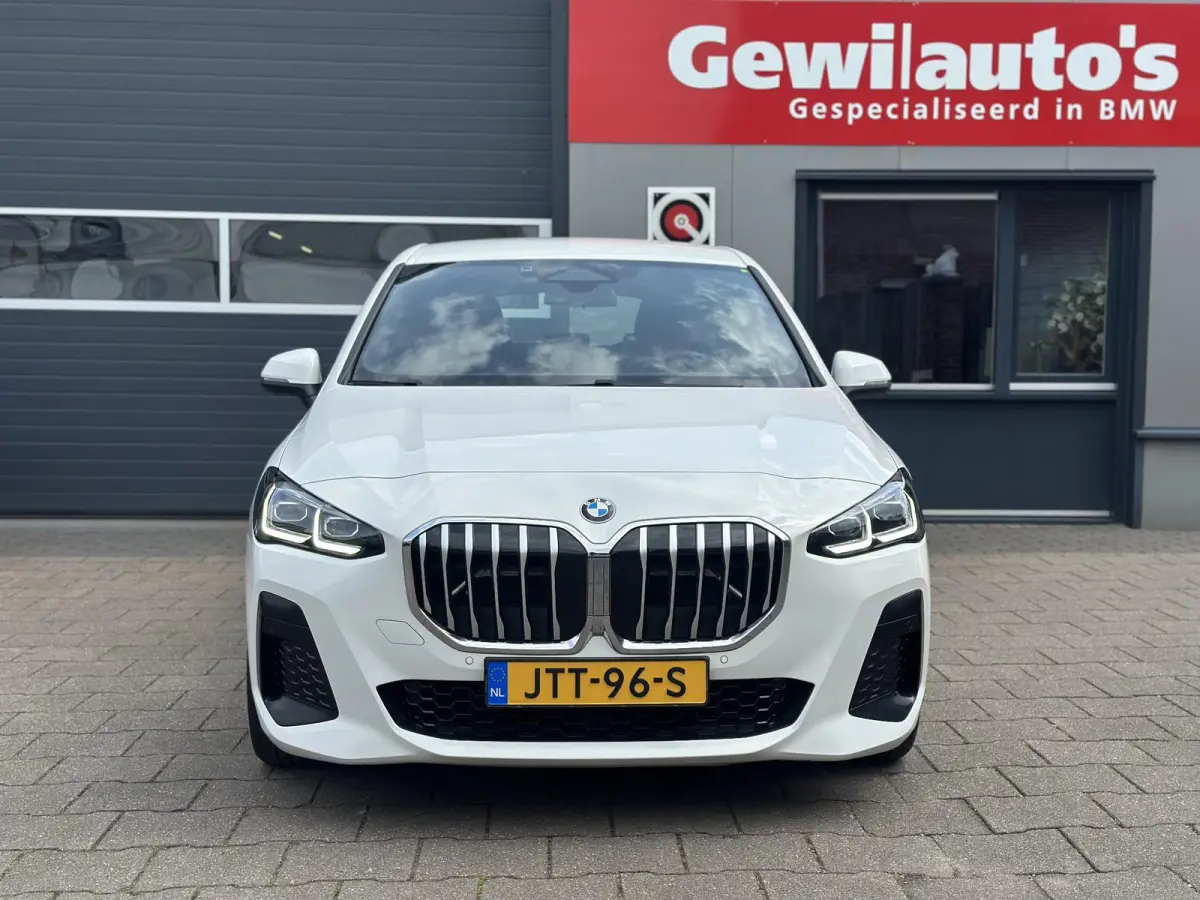 218i M-Sport Massage|HarmanKardon|Comfort