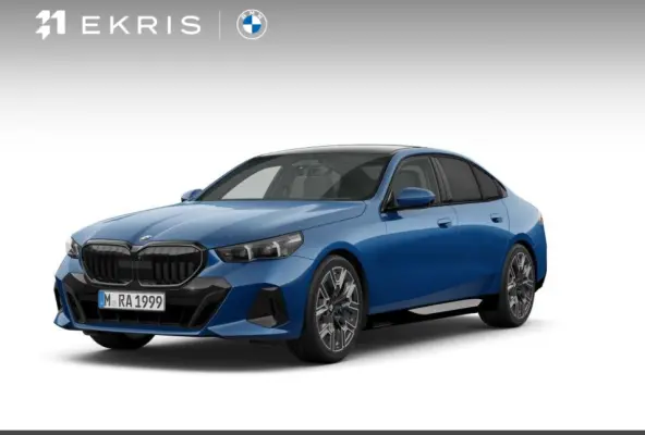 520i High Executive | M Sportpakket Pro | Innovation Pack | Travel Pack | Trekhaak | Panoramadak | Harman Kardon