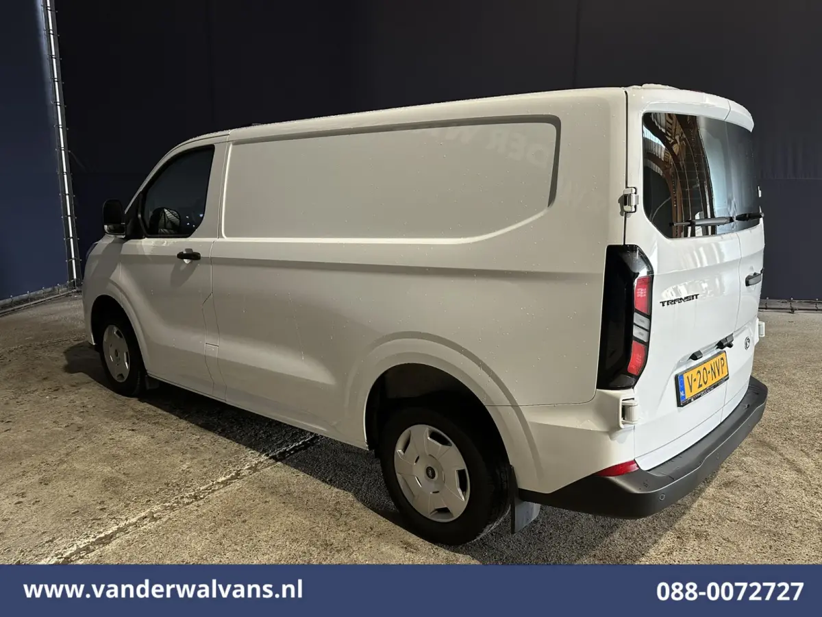 2.0 TDCI 136pk L1H1 Euro6 Airco | Camera | LED | Apple Carplay | Cruisecontrol Android Auto, Verwarmde voorruit, Parkeersensoren, Bijrijdersbank, 2740kg trekvermogen